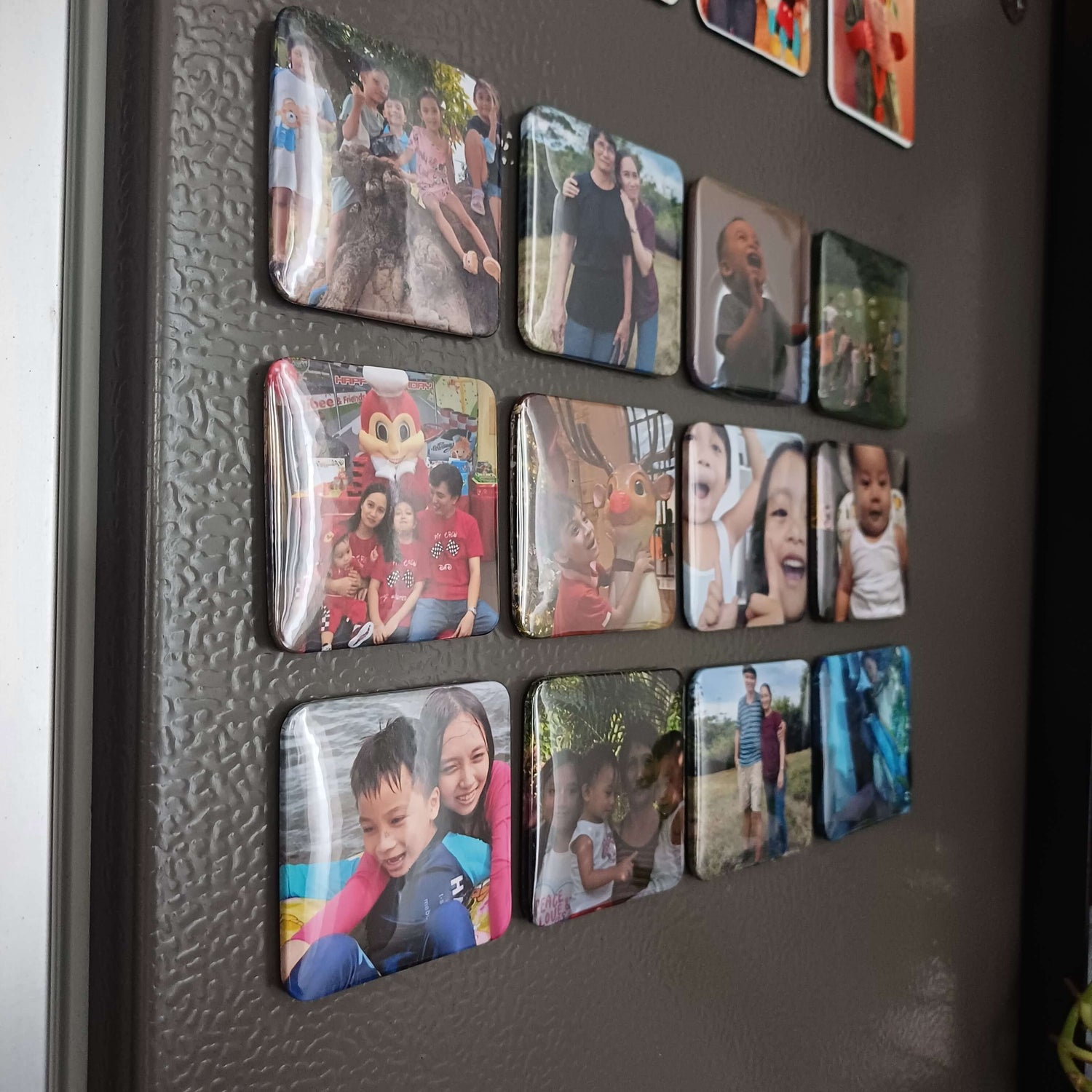 Customized Ref Magnet Photo 5.10cm (5 Pieces Minimum Order)